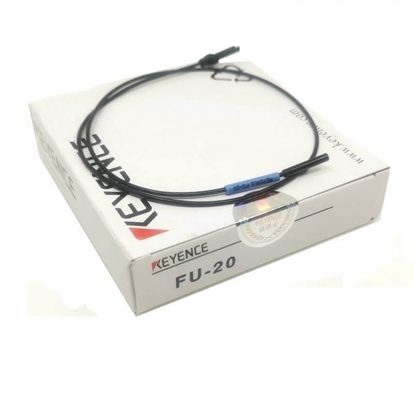 1PC New In Box KEYENCE FS2-62 Optical Fibre Sensor #Q7988 ZX 